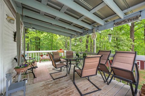 Tiny photo for 142 Micklem Ln Ln, Shipman, VA 22971 (MLS # 366107)