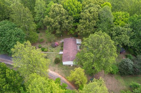 Tiny photo for 142 Micklem Ln Ln, Shipman, VA 22971 (MLS # 366107)