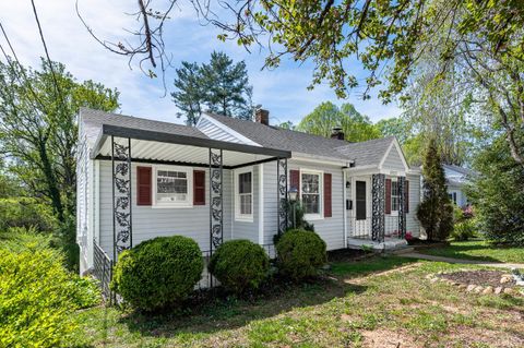 Tiny photo for 4525 Brooklawn Circle, Lynchburg, VA 24502 (MLS # 365698)
