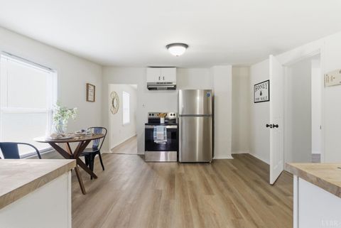 Tiny photo for 2207 Craig Street, Lynchburg, VA 24501 (MLS # 364765)