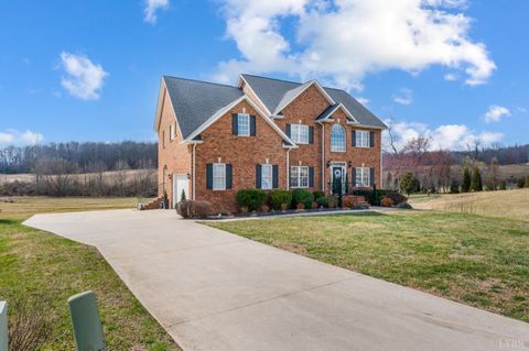 Tiny photo for 2175 Colby Drive, Forest, VA 24551 (MLS # 364728)