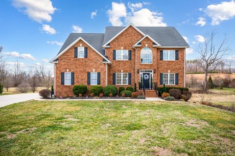 Photo of 2175 Colby Drive, Forest, VA 24551 (MLS # 364728)