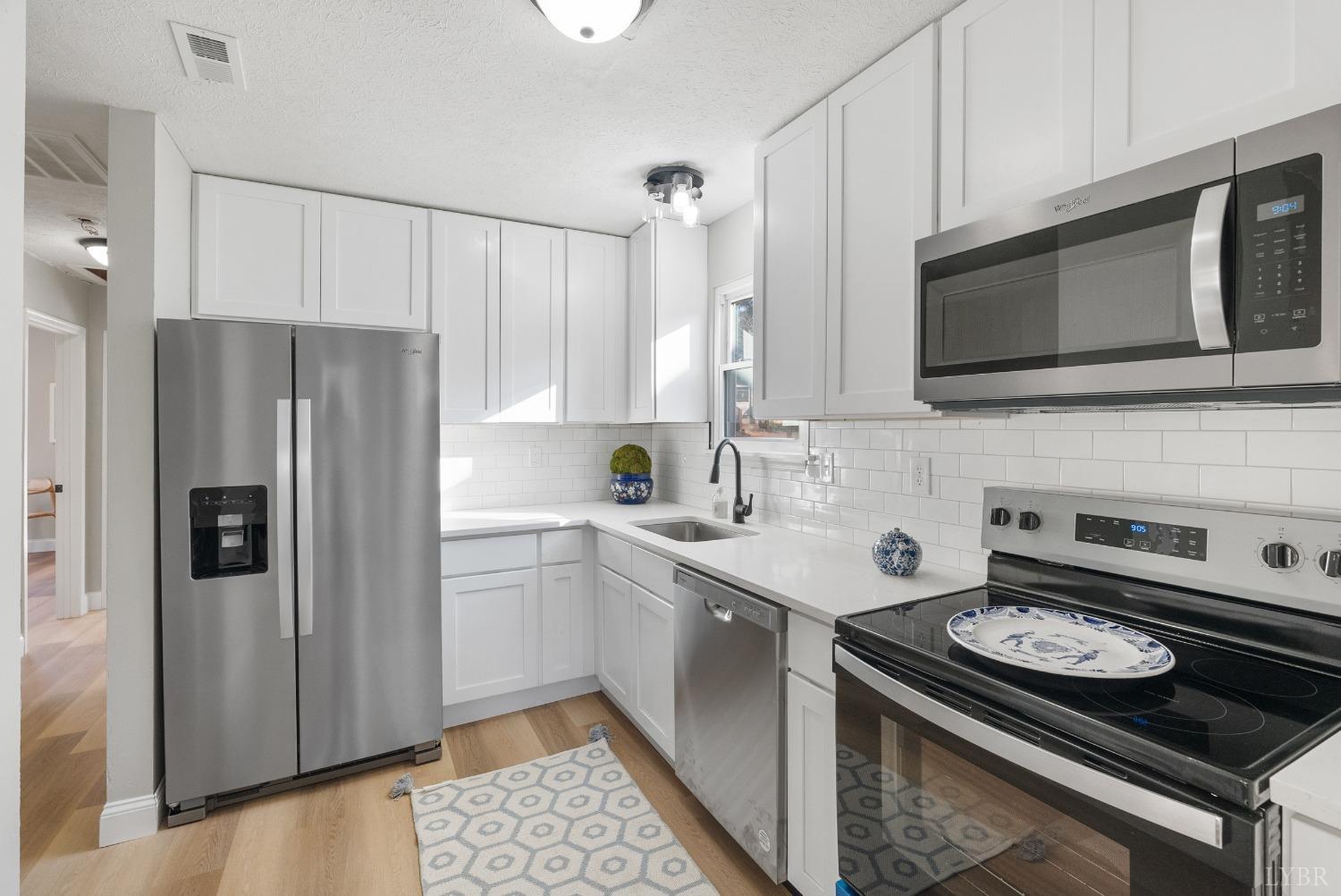 442 W King Street, Bedford, Virginia image 8