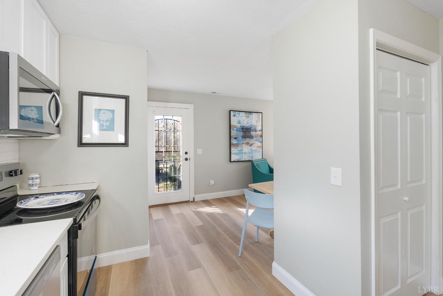 442 W King Street, Bedford, Virginia image 9