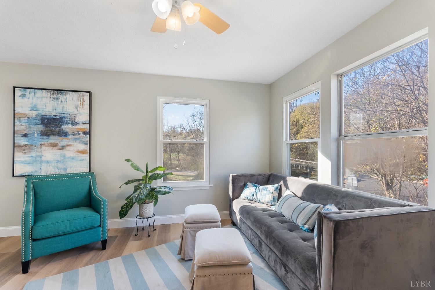 442 W King Street, Bedford, Virginia image 4