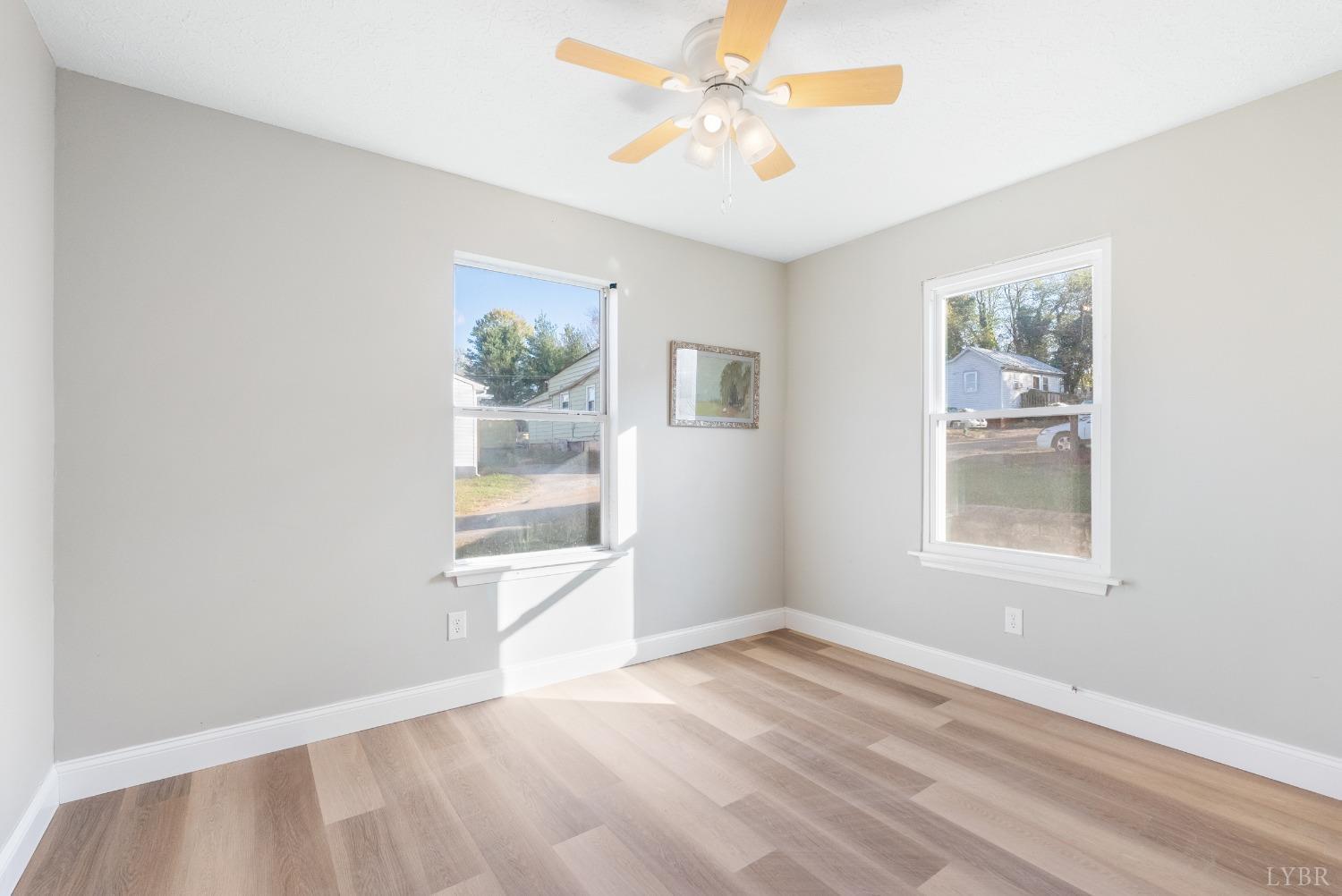442 W King Street, Bedford, Virginia image 12