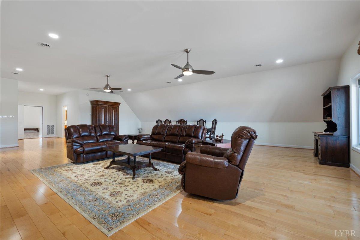 1433 Piney Mountain Road, Appomattox, Virginia image 17