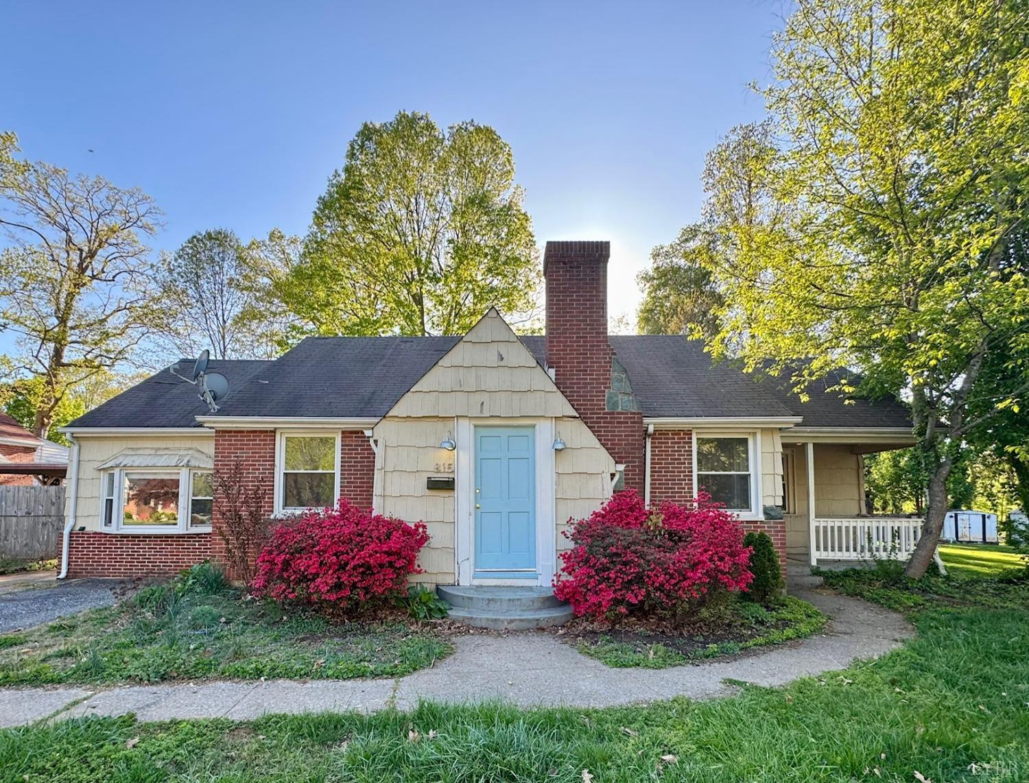 815 Westview Drive, Lynchburg, Virginia image 1