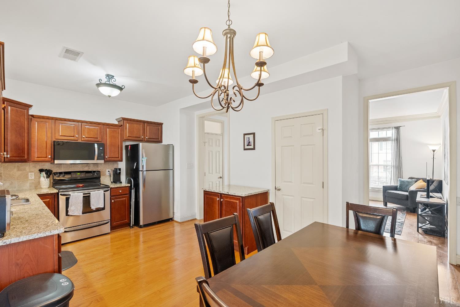 824 Wiggington Road #303, Lynchburg, Virginia image 13