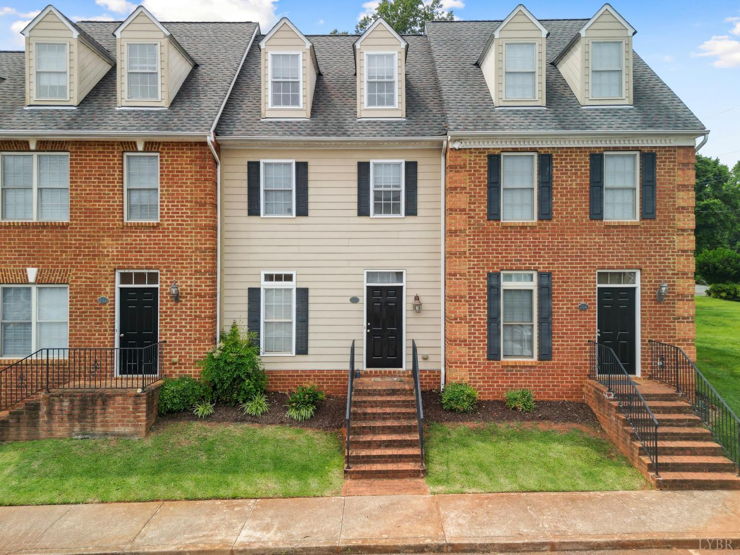 824 Wiggington Road #303, Lynchburg, Virginia image 1