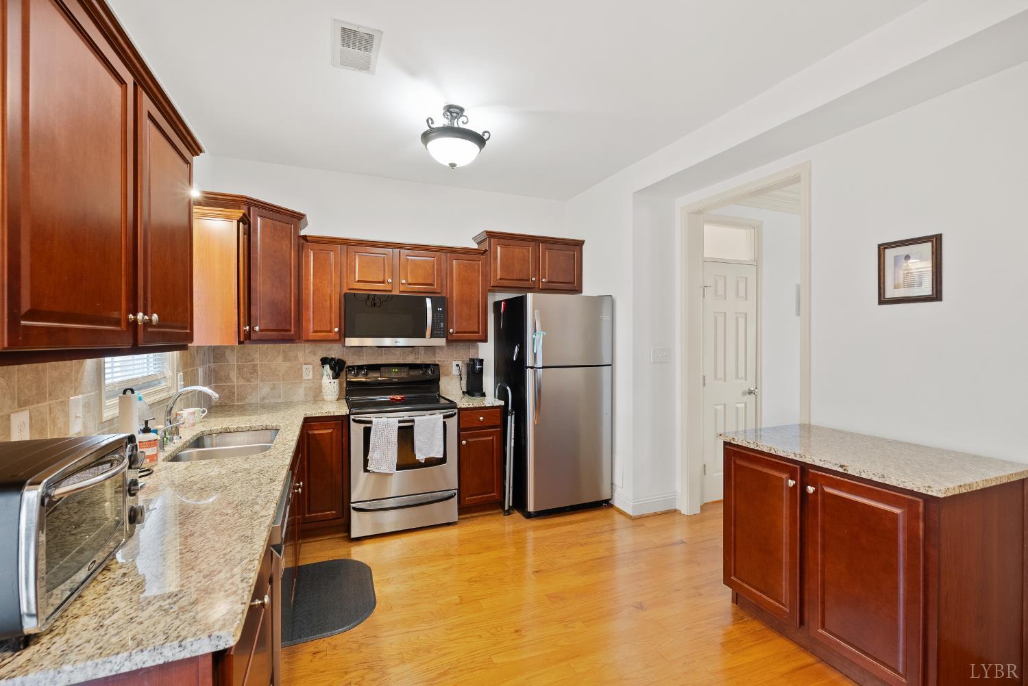 824 Wiggington Road #303, Lynchburg, Virginia image 5