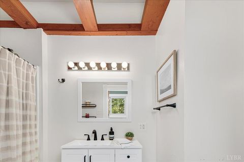 Tiny photo for 525 Monticello Avenue, Lynchburg, VA 24501 (MLS # 364157)