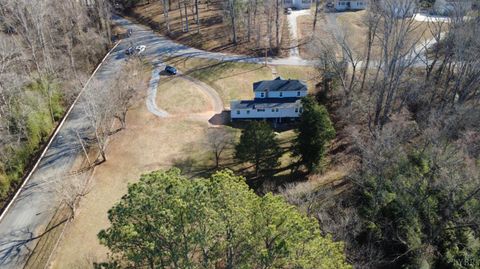 Tiny photo for 525 Monticello Avenue, Lynchburg, VA 24501 (MLS # 364157)