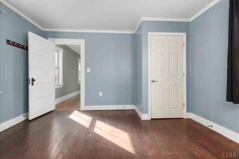 Tiny photo for 525 Monticello Avenue, Lynchburg, VA 24501 (MLS # 364157)