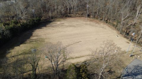 Tiny photo for 525 Monticello Avenue, Lynchburg, VA 24501 (MLS # 364157)