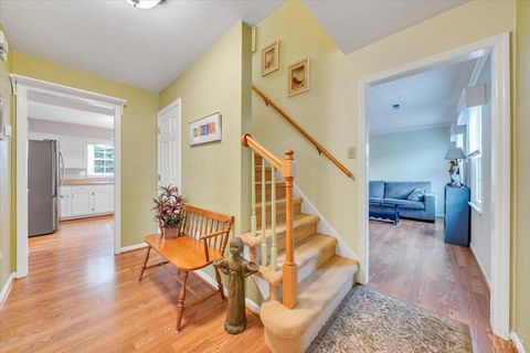 Tiny photo for 419 Rebecca Lane, Salem, VA 24153 (MLS # 364580)