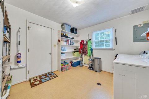 Tiny photo for 419 Rebecca Lane, Salem, VA 24153 (MLS # 364580)