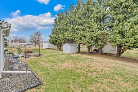 Tiny photo for 419 Rebecca Lane, Salem, VA 24153 (MLS # 364580)