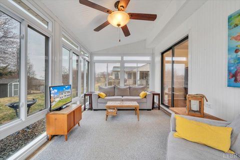 Tiny photo for 419 Rebecca Lane, Salem, VA 24153 (MLS # 364580)