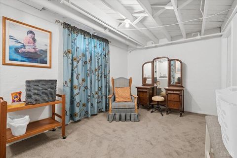 Tiny photo for 720 Vine Street, Bedford, VA 24523 (MLS # 366425)