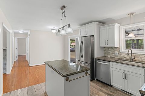 Tiny photo for 207 Merrywood Drive, Forest, VA 24551 (MLS # 361915)