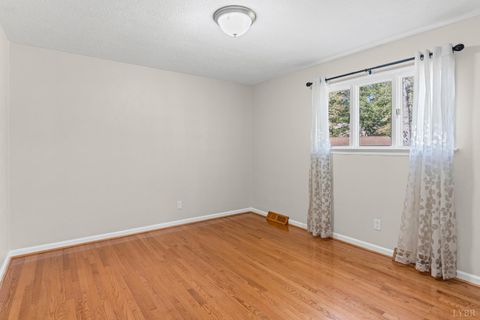 Tiny photo for 207 Merrywood Drive, Forest, VA 24551 (MLS # 361915)