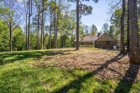 Tiny photo for 207 Merrywood Drive, Forest, VA 24551 (MLS # 361915)