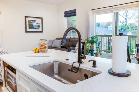 Tiny photo for 526 Essex Street, Lynchburg, VA 24504 (MLS # 365338)