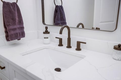 Tiny photo for 526 Essex Street, Lynchburg, VA 24504 (MLS # 365338)