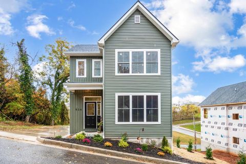 Tiny photo for 526 Essex Street, Lynchburg, VA 24504 (MLS # 365338)
