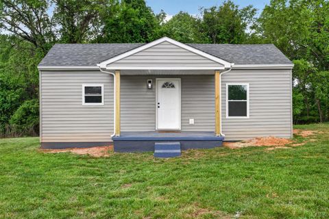 Homes For Sale - 305 Winston Ridge Road<br/> Lynchburg, VA 24501
