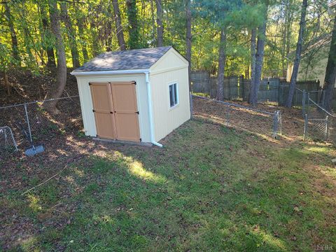 Tiny photo for 102 Springvale Drive, Lynchburg, VA 24502 (MLS # 362546)