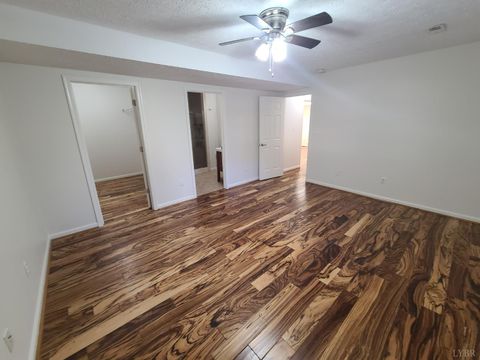 Tiny photo for 102 Springvale Drive, Lynchburg, VA 24502 (MLS # 362546)