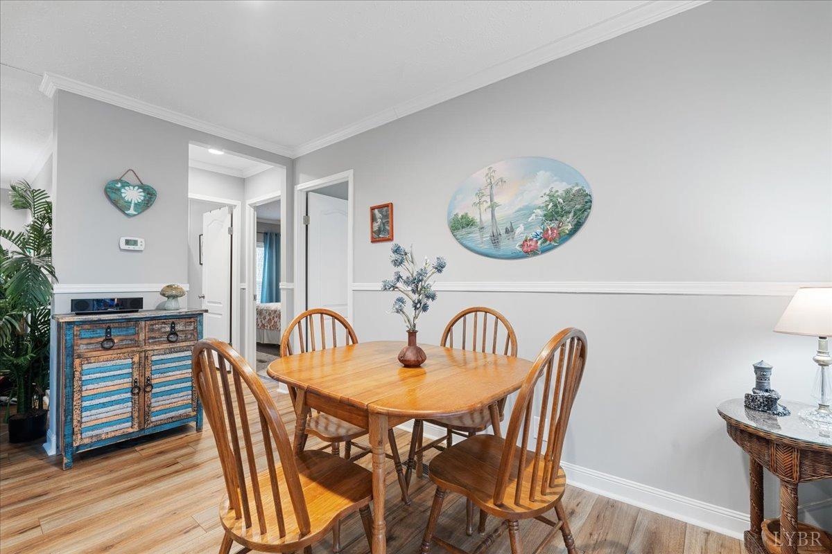305 Snug Harbor Trail, Moneta, Virginia image 16