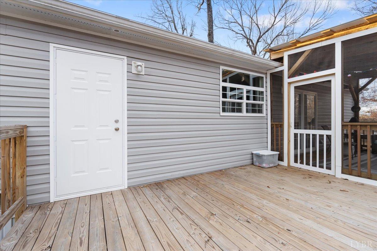 305 Snug Harbor Trail, Moneta, Virginia image 30