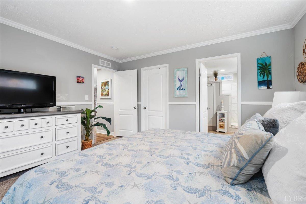 305 Snug Harbor Trail, Moneta, Virginia image 19