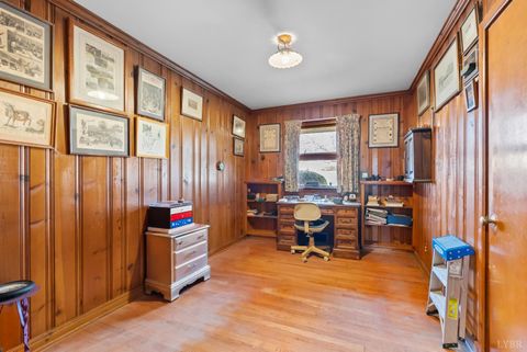 Tiny photo for 2134 Woodcrest Drive, Lynchburg, VA 24503 (MLS # 363707)