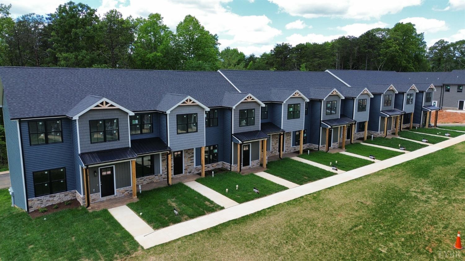 66 Pelt Lane, Evington, Virginia image 4