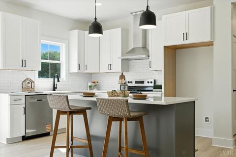 Tiny photo for 196 Kentmoor Farm Road, Madison Heights, VA 24572 (MLS # 363591)