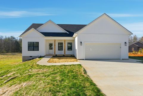 Tiny photo for 196 Kentmoor Farm Road, Madison Heights, VA 24572 (MLS # 363591)