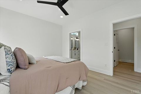 Tiny photo for 196 Kentmoor Farm Road, Madison Heights, VA 24572 (MLS # 363591)