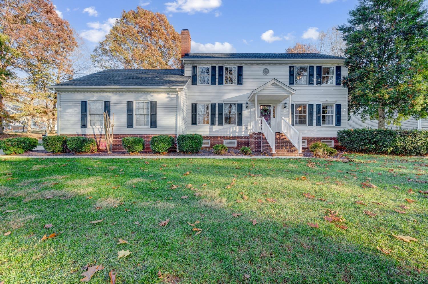 112 Fox Chase Lane, Forest, Virginia image 1