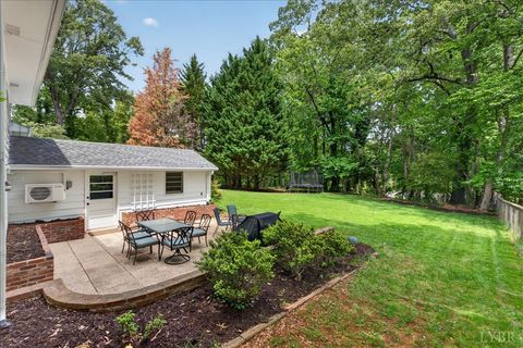 Tiny photo for 2236 Taylor Farm Road, Lynchburg, VA 24503 (MLS # 366405)