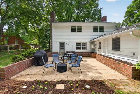 Tiny photo for 2236 Taylor Farm Road, Lynchburg, VA 24503 (MLS # 366405)