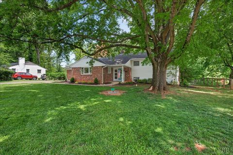 Tiny photo for 2236 Taylor Farm Road, Lynchburg, VA 24503 (MLS # 366405)