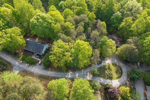 Photo of 0 Stripers Court, Moneta, VA 24121 (MLS # 365939)