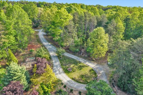 Tiny photo for 0 Stripers Court, Moneta, VA 24121 (MLS # 365939)