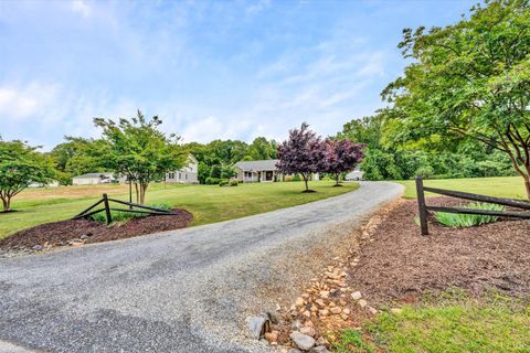 Tiny photo for 0 Stripers Court, Moneta, VA 24121 (MLS # 365939)