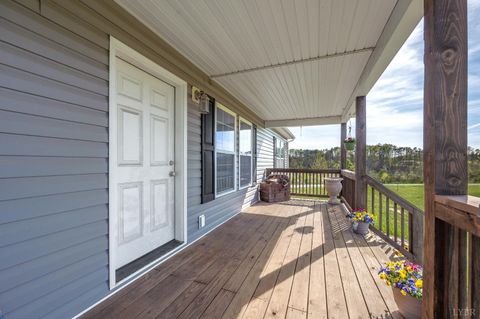 Tiny photo for 3570 Rock Cliff Road, Bedford, VA 24523 (MLS # 365770)