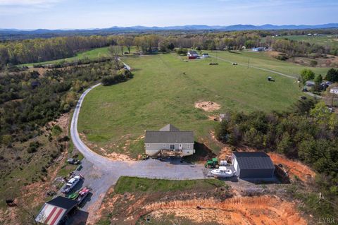 Tiny photo for 3570 Rock Cliff Road, Bedford, VA 24523 (MLS # 365770)